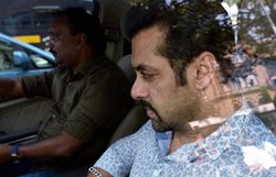 हिट एंड रन केस: सलमान के ख़िलाफ़ छह मई को अदालत सुनाएगी फ़ैसला