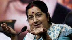 सुषमा स्वराज का ‘गीता-पाठ’ विपक्ष को नहीं आया रास
