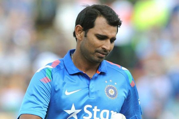 Team India: पिछले एक साल से मोहम्मद शमी लगातार भारतीय टीम का हिस्सा बने हुए हैं। सटीक लाइन लेंथ पर गेंदबाज़ी कर वे विरोधियों के लिए मुसीबत बन सकते हैं।