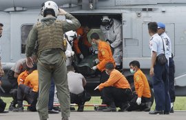AirAsia, AirAsia Flight, AirAsia QZ8501, AirAsia Tragedy