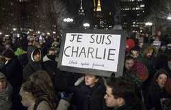 PARIS ATTACK: विवादों से बेफिक्र 45 साल से छपती रही है चार्ली एबदो