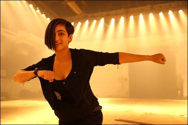 Akshara Haasan: अक्षरा हासन उस समय काफी छोटी थीं जब उनके माता-पिता अभिनेता कमल हासन और सारिका एक दूसरे से अलग हो गए थे लेकिन अभिनेत्री कहती हैं कि इस घटना ने उन्हें तोड़ने के बजाय मजबूत बनाया। (फ़ोटो-बॉलीवुड हंगामा)