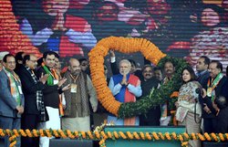 नरेंद्र मोदी ने भाजपा की रैली में तय किया दिल्ली विधानसभा चुनाव का एजंडा