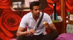 उपेन पटेल को लगा झटका, BIGG BOSS 8 के घर से हुए OUT