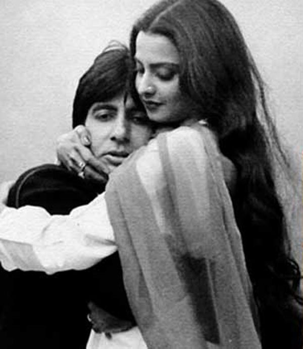 यह सीक्वेंस का हिस्सा है और आप जब फिल्म देखेंगे, तो समझ जाएंगे कि इसे कैसे दिखाया गया है। लेकिन हां, फिल्म में ऐसे महान कलाकारों का होना हमेशा स्वागत योग्य है।’’
