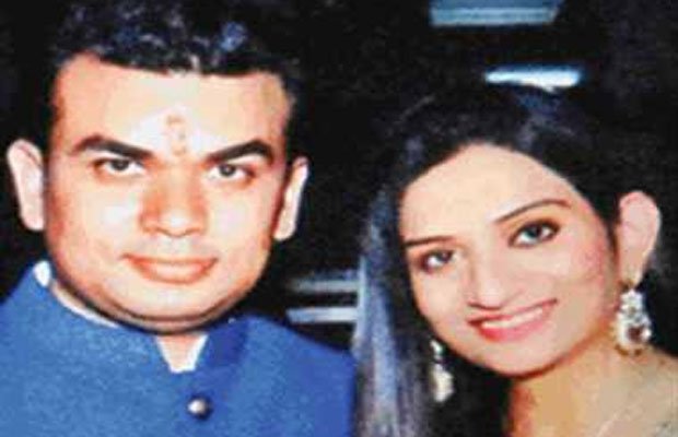 murder, crime, suicide, husband, wife, engineer, amit, software engineer, dwarka,