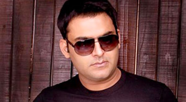 छोटे पर्दे के लोकप्रिय शो 'कॉमेडी नाइट्स विद कपिल' के होस्ट और हास्य अभिनेता कपिल शर्मा जल्द ही सिल्वर स्क्रीन पर धमाल मचाते नज़र आएंगे। (फोटो: बॉलीवुड हंगामा)
