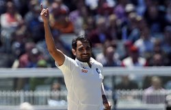 सपाट पिच पर गेंदबाजों का काम मुश्किल: मोहम्मद शमी