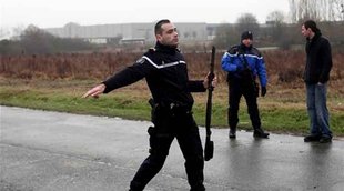 Paris Attack, Charlie Hebdo, Charlie Hebdo attack, Paris hostage, Paris carchase, Paris attack, Paris police,