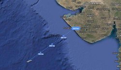 पोरबंदर के पास घिरी पाक की नाव, पीछा करने पर उड़ाया खुद को