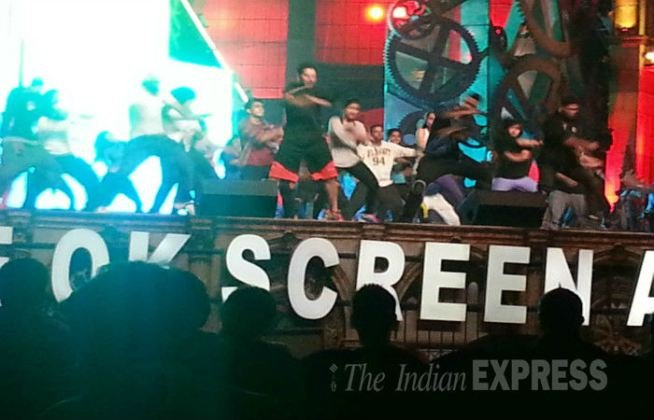 लाइफ ओके स्क्रीन अवॉर्ड्स 2015: बॉलीवुड 'हंक' वरूण धवन डांस रिहर्सल करते हए। (फोटो: प्रदीप दास)