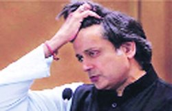 सुनंदा पुष्कर मामला: शशि थरूर से दोबारा कर सकती है पुलिस पूछताछ