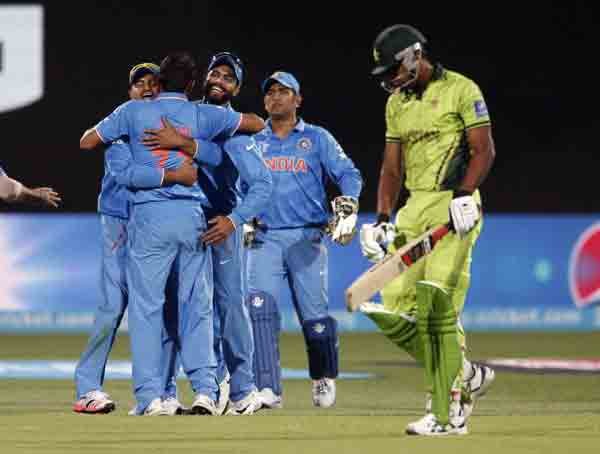 Live IND vs PAK, IND vs PAK World Cup, IND vs PAK Score