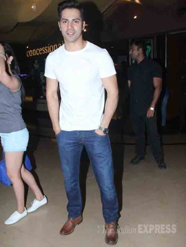 Badlapur Screening: वरुण धवन इस फिल्म में रघु की किरदार निभा रहे हैं। (स्रोत-वरिंदर चावला)