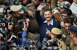 Kejriwal Delhi Polls, Arvind Kejriwal, Arvind Kejriwal AAP, Arvind Kejriwal Delhi Polls, Polls Delhi Kejriwal, Delhi Polls 2015