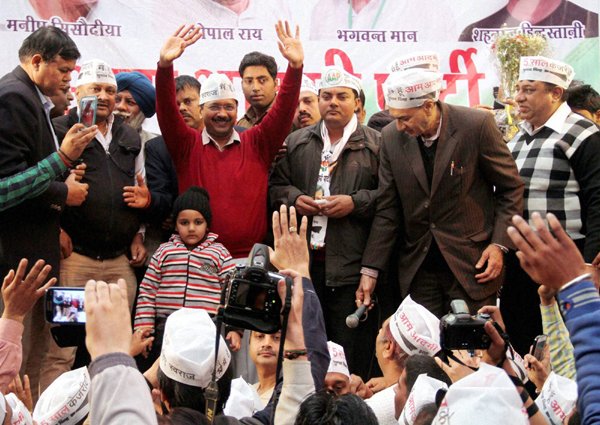 केजरीवाल: 'भाजपा को पूरे अग्रवाल समुदाय को निशाना नहीं बनाना चाहिए।' (फोटो: भाषा)