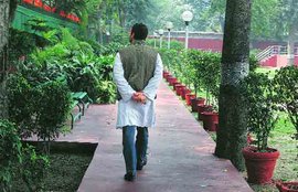 Rahul Gandhi, Congress, Rahul on Leave, Congress Leaders, Sonia Gandhi