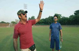 Yograj Singh, Yograj Dhoni, Yograj Team India