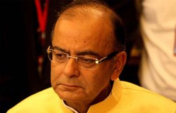 अरुण जेटली: मुद्रास्फीति में कमी से RBI के लिए मुख्य दरों में कटौती की गुंजाइश