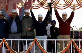 दिल्ली सरकार,जनलोकपाल,अरविंद केजरीवाल, Arvind Kejriwal, Arvind Kejriwal swearing in, Arvind Kejriwal, Arvind Kejriwal oath taking, Arvind Kejriwal Delhi CM, Ramlila Ground, Aam Aadmi Party, AAP