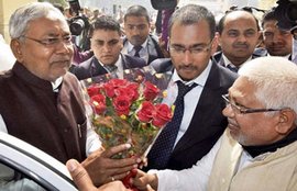 नीतीश कुमार,जीतन राम मांझी, nitish kumar, jitan ram manjhi, manjhi resigns, bihar politics, bihar, BJP, bihar crisis, nitish