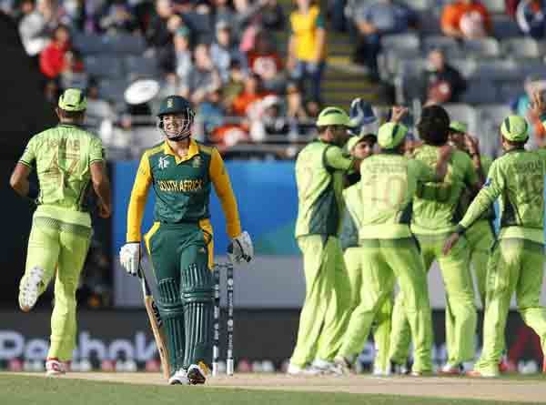 PAKvSA, PAKvSA Live Score, PAKvSA Match, Pool B, Pakistan vs South Africa, AB de Villiers, Hashim Amla, Quinton De Kock, Rilee Rossouw, Francois du Plessis, David Miller, Rahat Ali, Wahab Riaz, Muhammad Irfan, Cricket World Cup Match, Auckland, ICC CWC 2015