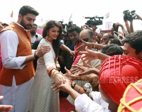aishwarya rai bachchan, aishwarya rai, abhishek bachchan, aishwarya abhishek, aishwarya gudhi padwa, aishwarya rai gudhi padwa, aishwarya rai gudhi padwa abhishek, gudhi padwa, aishwarya rai pictures