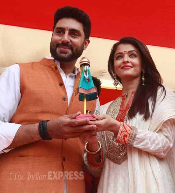 aishwarya rai bachchan, aishwarya rai, abhishek bachchan, aishwarya abhishek, aishwarya gudhi padwa, aishwarya rai gudhi padwa, aishwarya rai gudhi padwa abhishek, gudhi padwa, aishwarya rai pictures