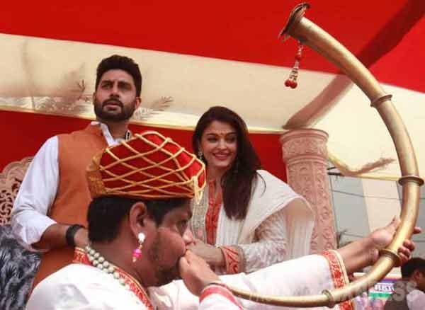 aishwarya rai bachchan, aishwarya rai, abhishek bachchan, aishwarya abhishek, aishwarya gudhi padwa, aishwarya rai gudhi padwa, aishwarya rai gudhi padwa abhishek, gudhi padwa, aishwarya rai pictures