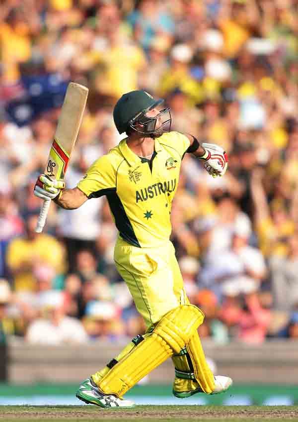 Glenn Maxwell, Glenn Maxwell Century, Glenn Maxwell Records, Glenn Maxwell Career, Glenn Maxwell ODI, AUSvSL, AUSvSL Live, AUSvSL Sydney, AUSvSL CWC, ICC World Cup