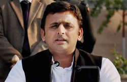 उधार लेकर घी पिलाने की कोशिश में समाजवादी सरकार