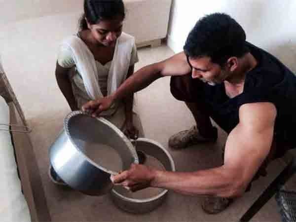 holi, holi 2015, salman khan holi, alia bhatt holi, alia bhatt sidharth malhotra, sunny leone holi, salman khan, sunny leone, sonakshi sinha holi, akshay kumar holi, esha deol, madhuri dixit, akshay kumar, sophie choudry, dia mirza