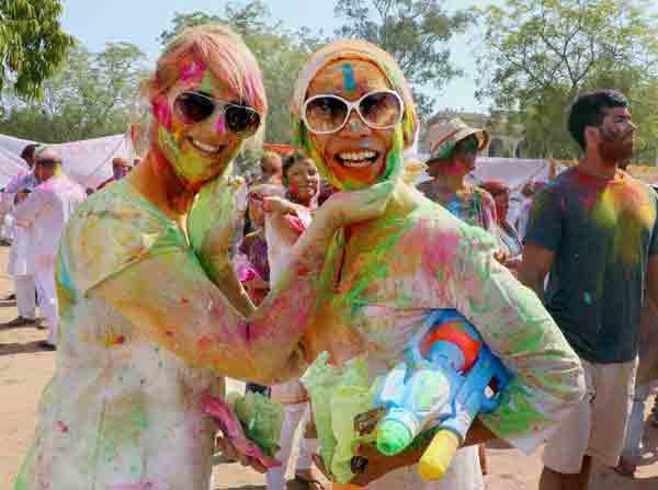 Holi, Holi Festival, Holi Celebrations, Pushkar, Foreigners Holi, Holi In India, होली, होली उत्सव