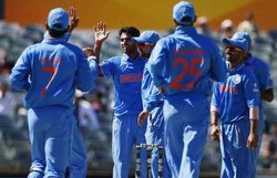 विश्व कप: धोनी ने जीत का श्रेय गेंदबाज़ों को दिया