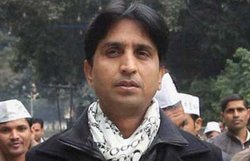 मसरत को ‘भेड़िया’ कहकर कुमार विश्वास ने बढ़ा दी आप की मुश्किलें!