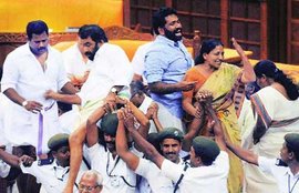 Kerala, Kerala Assembly, Oommen Chandy, Kerala CM, KM Mani, VS Achuthanadan, LDF, CPI, CPM, Kerala Opposition Members