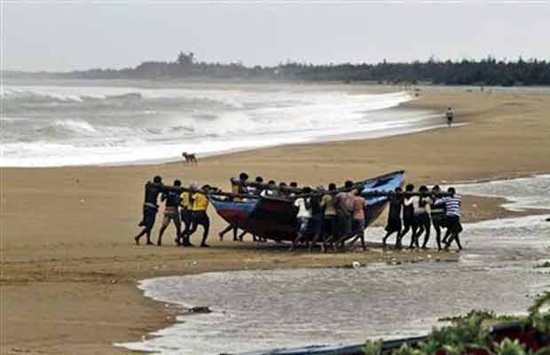 indian fishermen, sri lanka water, lankan waters, india fishermen, fisherman arrest, sri lanka navy, pm modi, modi lanka visit, modi lanka tour, india news, sri lanka news, national news, world news