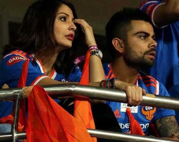 ख़बर है कि मुंबई में एक रेस्टॉरेंट में 'डिश' का नाम भी विराट और अनुष्का के ऊपर रखा गया है।