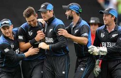 न्यूजीलैंड-दक्षिण अफ्रीका के बीच सेमीफाइनल शुरू: दांव पर है पहली बार फाइनल का टिकट