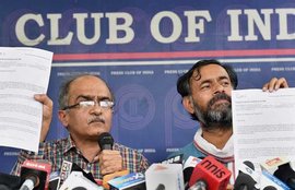 aap, prashant bhushan, yadav, yogendra yadav, arvind kejriwal, aam aadmi party, aap kejriwal, national convener, aap govt, aap rift, delhi news