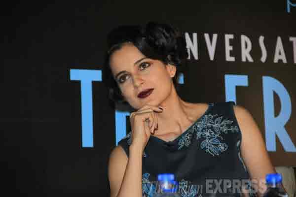 kangana ranaut, kangana anupama chopra, kangana ranaut edgy look, kangana ranaut Look, anupama chopra, Book Launch, The Front Row: Conversations on Cinema