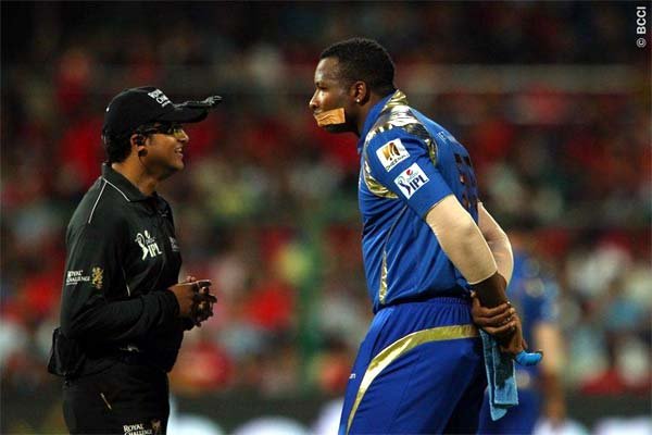 Kieron Pollard, Chris Gayle, Pollard vs Gayle, Pollard Sellotape, Pollard Shuts Mouth, Pollard Gayle Dispute, MI vs RCB, IPL 8, IPL News