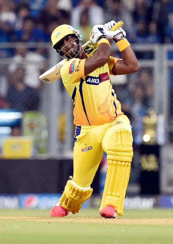 Brendon McCullum, Dwayne Smith, Chennai Super Kings, Mumbai Indians, CSK vs MI, CSK vs MI LIve, CSK vs MI Score, IPL Photos, IPL 8, IPL 2015, IPL News