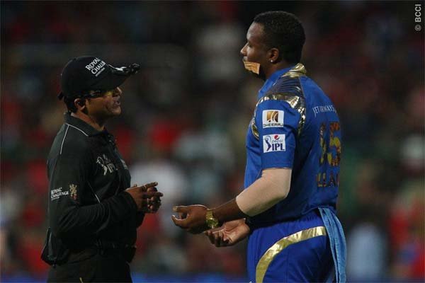 Kieron Pollard, Chris Gayle, Pollard vs Gayle, Pollard Sellotape, Pollard Shuts Mouth, Pollard Gayle Dispute, MI vs RCB, IPL 8, IPL News