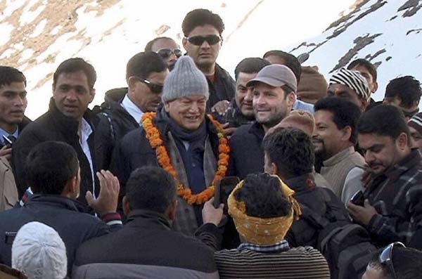 राहुल गांधी, केदारनाथ धाम, केदारनाथ मंदिर, राहुल गांधी केदारनाथ, हरीश रावत, कैलाश खेर, Rahul Gandhi, Kedarnath Temple, Harish Rawat, Rahul in Kedarnath, Kailash Kher, India News