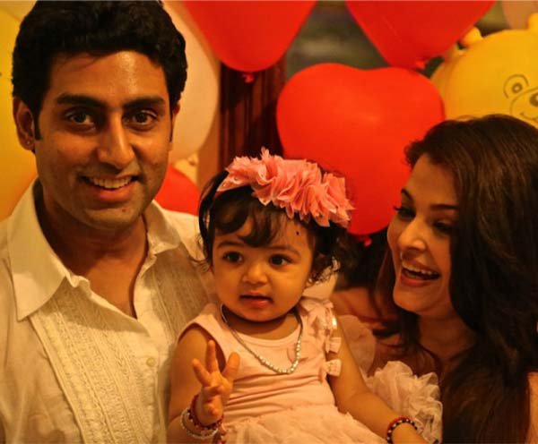 Aishwarya Rai, Aishwarya Abhishek, Ash Abhi, Aishwarya Rai Bachchan, Abhishek Bachchan, Aaradhya Bachchan, Abhishek Aishwarya 8 years anniversary, Aishwarya Rai Abhishek Bachchan wedding anniversary, Amitabh bachchan, Jaya Bachchan, Aishwarya Rai Abhishek bachchan romance