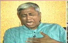Ashutosh, Ashutosh Wept, Megha, Gajendra Singh, Gajendra Singh Daughter, Ashutosh & Megha, TV Debate, Gajendra Singh Suicide, Delhi News