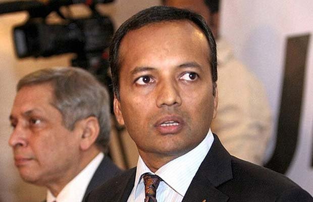 खरबों की दौलत के मालिक भी ले रहे हैं पूर्व सांसद पेंशन