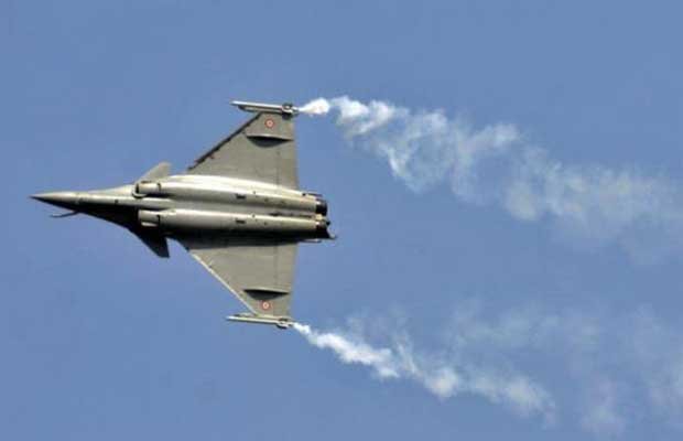 रक्षा मंत्री,मनोहर पर्रिकर,फ्रांस,रफाल फाइटर जेट,नरेंद्र मोदी,Rafale Fighter Jets,Air Force,Defence Minister,Manohar Parrikar