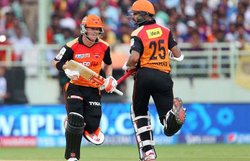 IPL-8: वॉर्नर की तेज़तर्रार पारी, सनराइज़र्स जीता